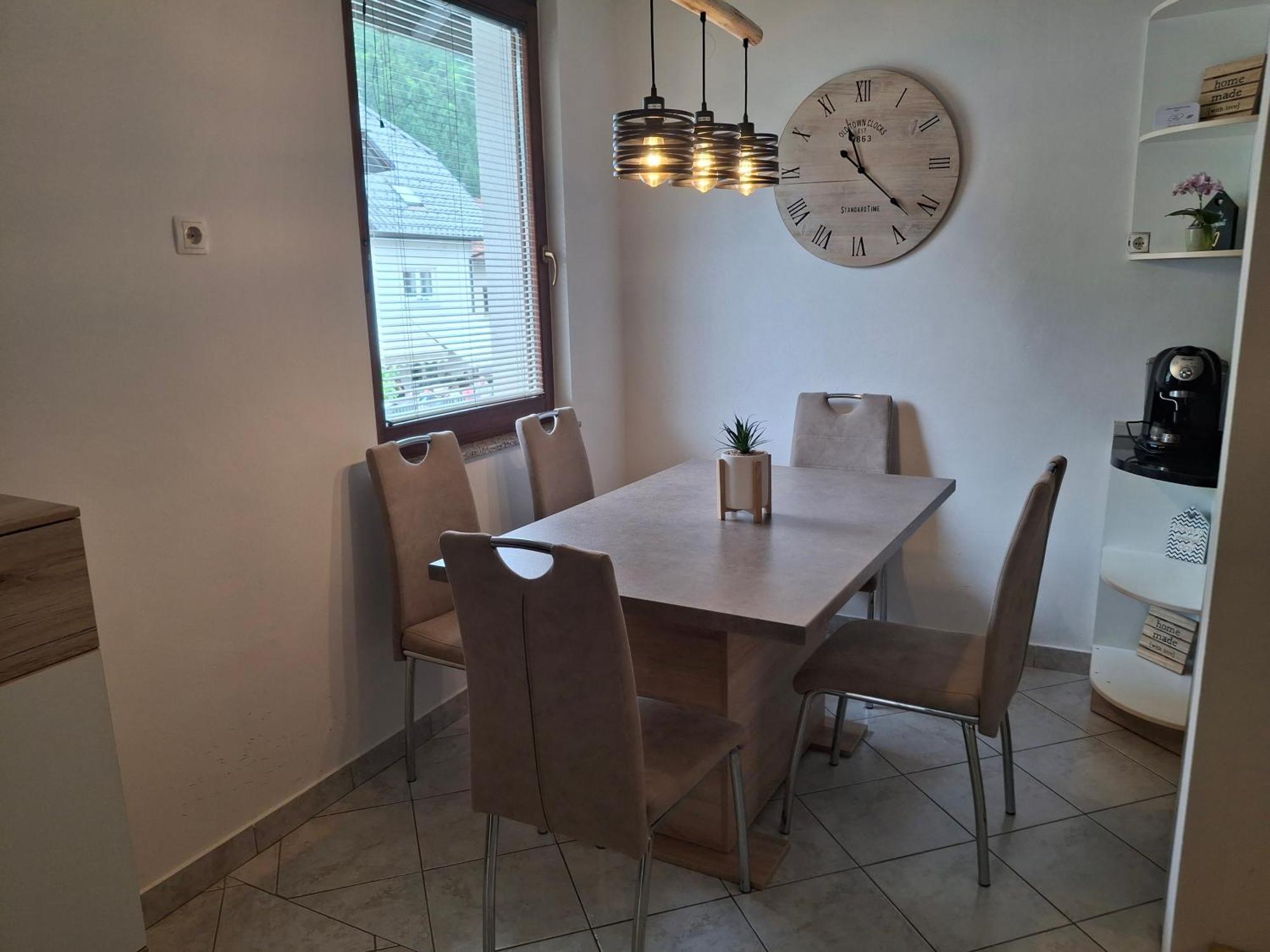 Apartment Veninsek Luče Екстериор снимка